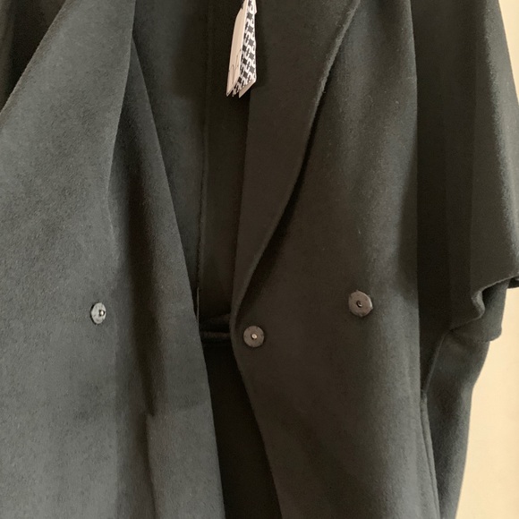 NWT DVF Belted Cape coat w/sleeves (XS/S/SP) - Picture 10 of 15